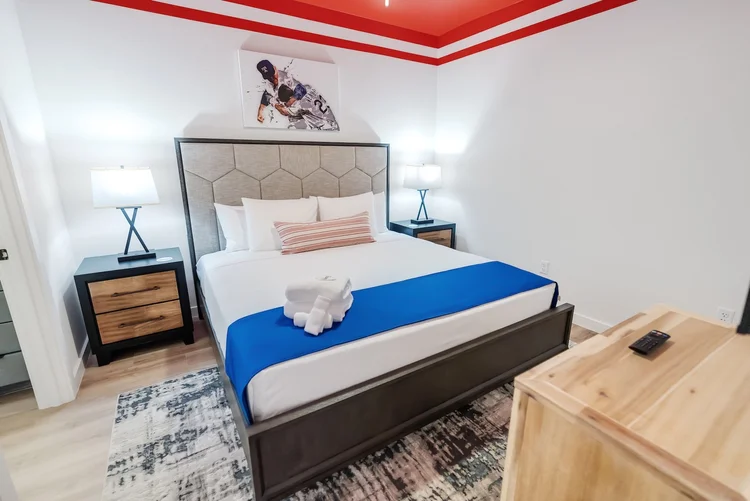 The+Rambler+Inn+Themed+Bedroom+Suites+6