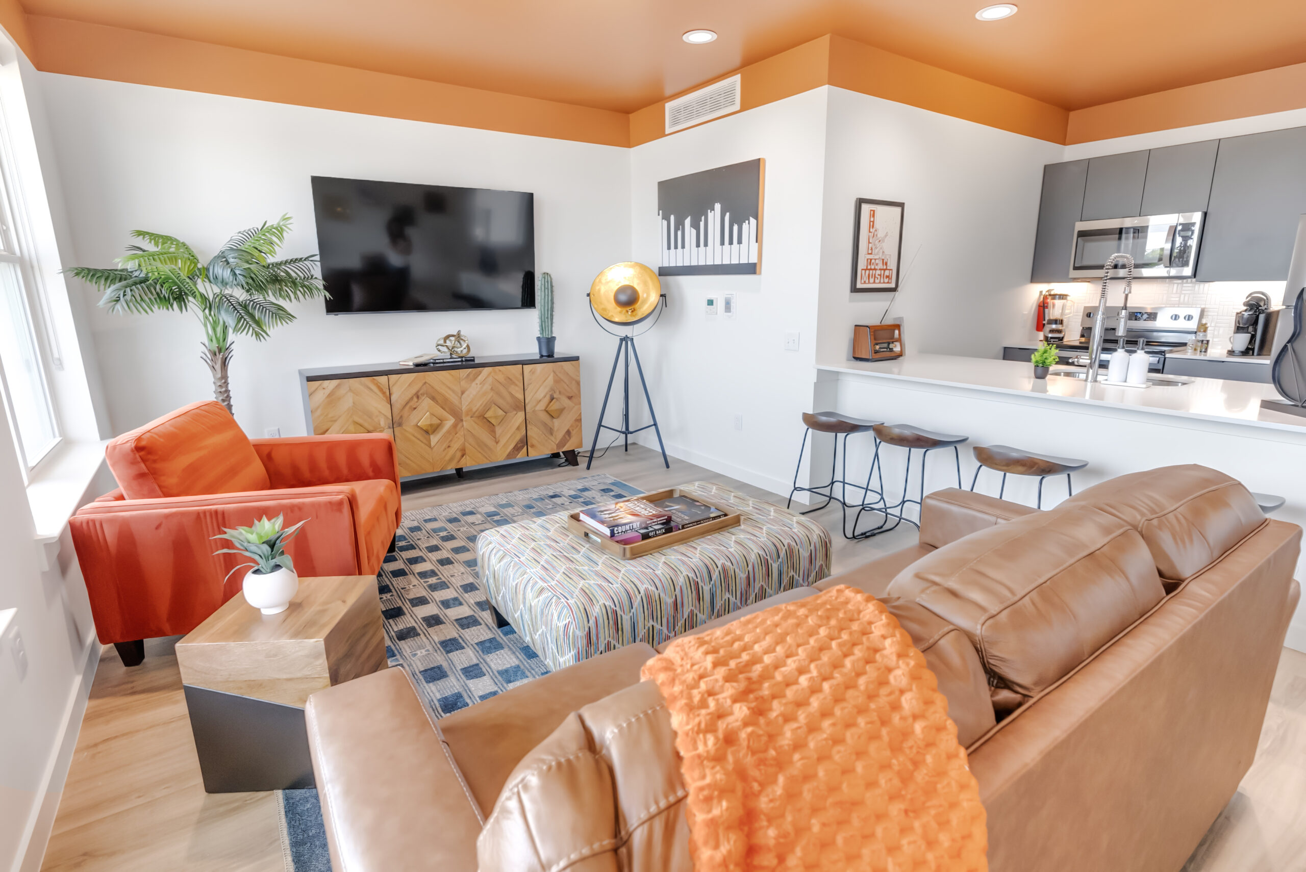 Suites Page - photo 1